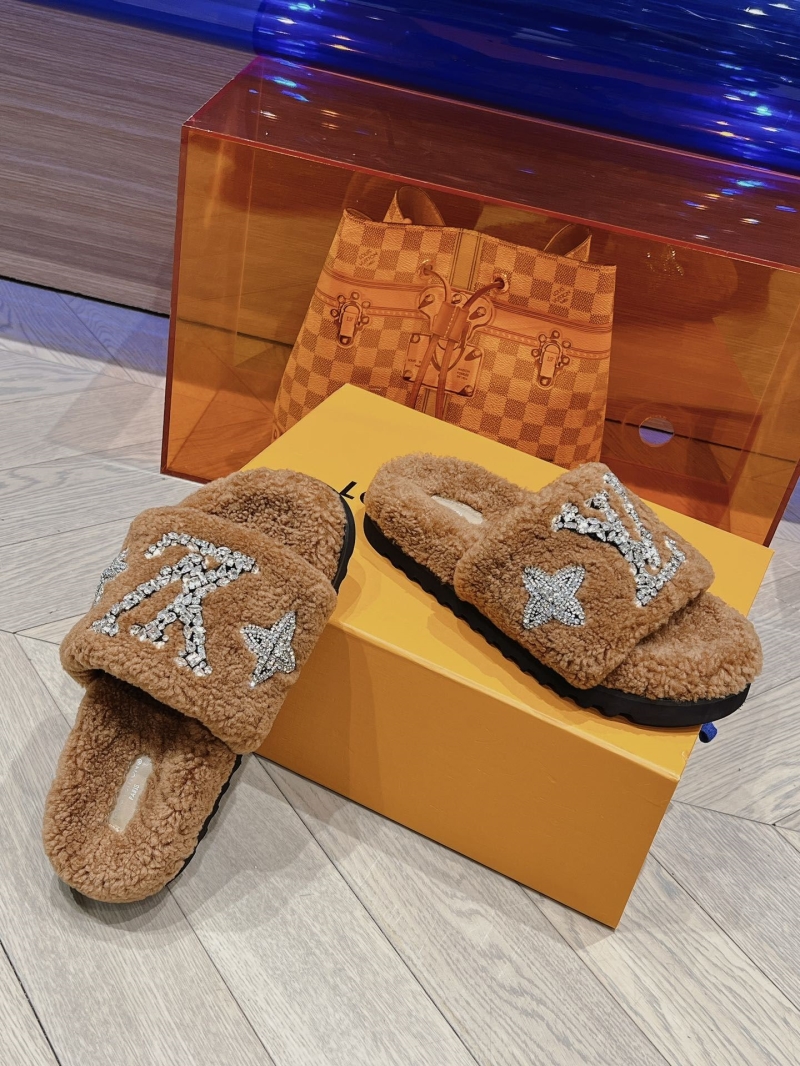 Louis Vuitton Slippers